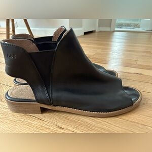 Genuine leather sandal booties Size: US 10  - EU 41